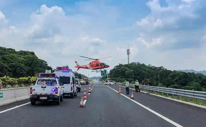 阜城高速公路汽车救援案例