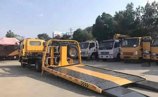 阜城汽车中途维修案例
